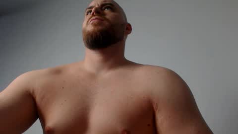 Keenan Hunk online show from 8, 11, 2025