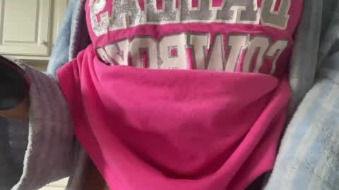 Keephimcum69me online show from 18, 9, 2025