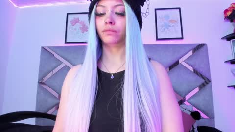 Keidy Monday to Saturday from 200 pm to 810pm  UTC-5 Colombia Time online show from 9, 1, 2025