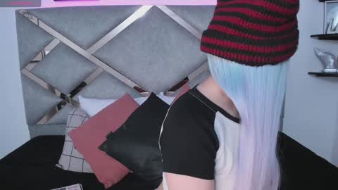 Keidy Monday to Saturday from 200 pm to 810pm  UTC-5 Colombia Time online show from 8, 2, 2025