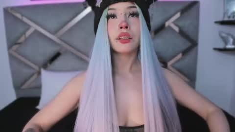 Keidy Monday to Saturday from 200 pm to 810pm  UTC-5 Colombia Time online show from 19, 2, 2025