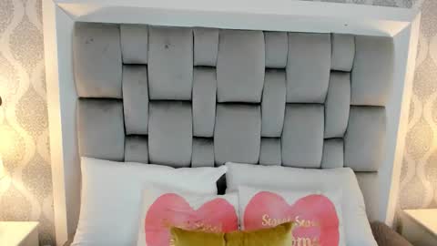 Keiira Fox online show from 14, 1, 2026