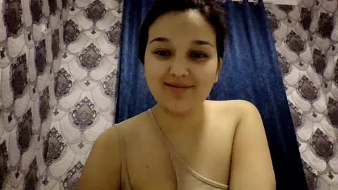 kelli_nuna_bebe online show from 29, 5, 2026