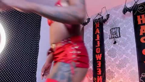 kelly__thomson online show from 25, 10, 2025