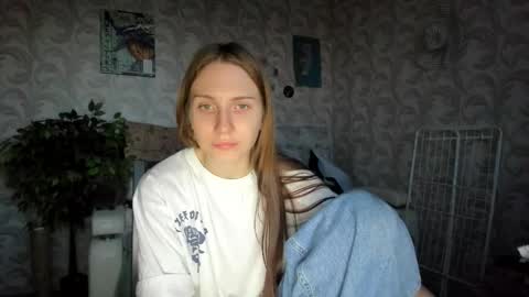 Snapshot of kelly_gerzikaaa chatting on 25, 10, 2025 kelly_gerzikaaa online show from 25, 10, 2025