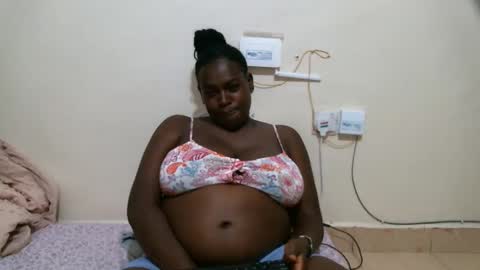 Snapshot of kelly_jones9 chatting on 3, 2, 2026 kelly_jones9 online show from 3, 2, 2026