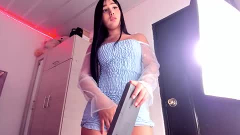 Snapshot of kelly_piink chatting on 20, 9, 2025 Kelly online show from 20, 9, 2025