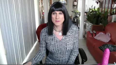 kellyanne Lynn but please call me fucktoy online show from 22, 1, 2025