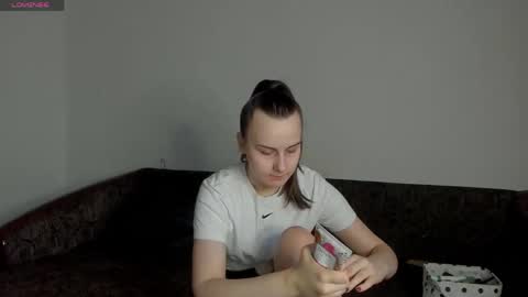 Im Kelly online show from 21, 4, 2026