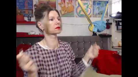 kelly online show from 4, 10, 2025