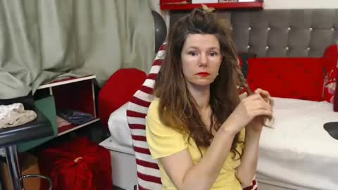 kelly online show from 25, 3, 2026