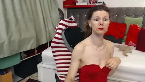 kelly online show from 16, 4, 2026