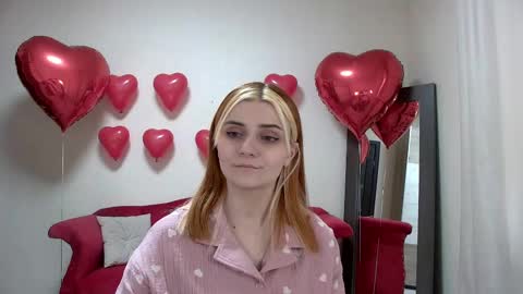 Kelly Stoneys online show from 10, 2, 2025