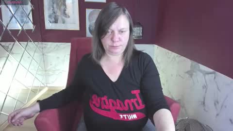 Kelly online show from 19, 10, 2025