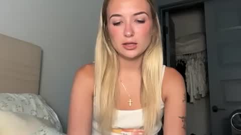 Kelsey Blu online show from 27, 6, 2026