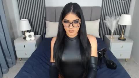 kelsie_silva online show from 11, 11, 2025