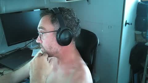 kelvin06133 online show from 15, 6, 2026