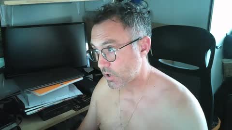 kelvin06133 online show from 26, 7, 2026