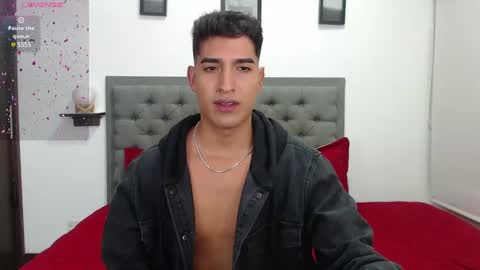 Snapshot of ken_blaker chatting on 30, 12, 2024 ken_blaker online show from 30, 12, 2024