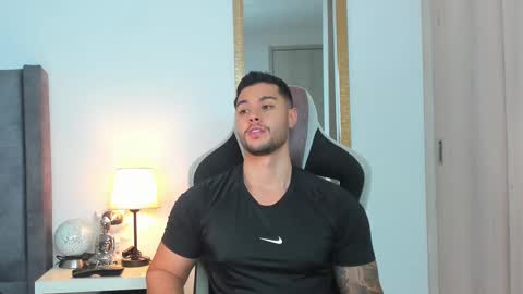 Snapshot of ken_mailik chatting on 4, 11, 2025 ken_mailik online show from 4, 11, 2025