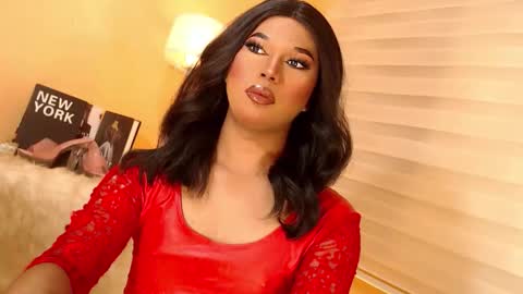 Ebony online show from 4, 12, 2025