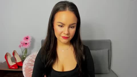 KendalDaisy online show from 4, 3, 2025