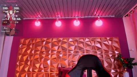 Kendall online show from 3, 2, 2025