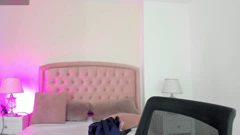 Kendall online show from 23, 10, 2025