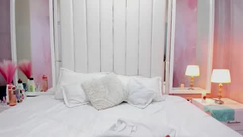 Snapshot of kendall_curves chatting on 15, 2, 2026 Kendall no Jenner online show from 15, 2, 2026