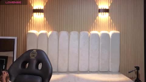 Snapshot of kendall_rossii_ chatting on 2, 12, 2025 kendall_rossii_ online show from 2, 12, 2025