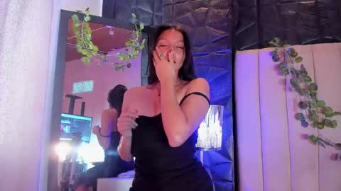 kendall_saenz online show from 11, 11, 2025