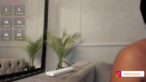 kendallbleer online show from 16, 11, 2025