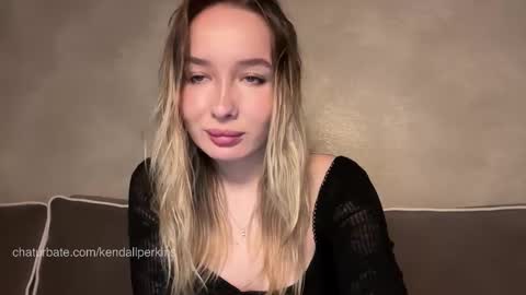 Kendall online show from 5, 12, 2025