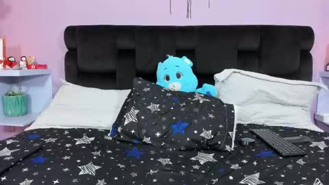 Snapshot of kendallwings chatting on 8, 11, 2025 kendallwings online show from 8, 11, 2025