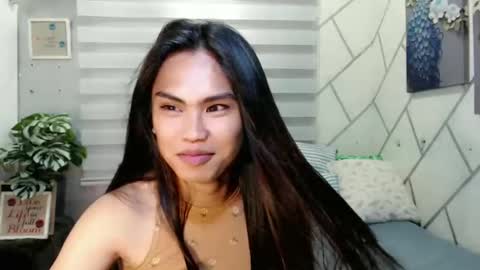 Snapshot of kendallxxx16 chatting on 20, 12, 2024 Kent online show from 20, 12, 2024