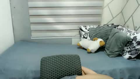 Snapshot of kendallxxx16 chatting on 26, 11, 2025 Kent online show from 26, 11, 2025