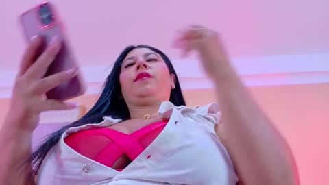   online show from 19, 1, 2026