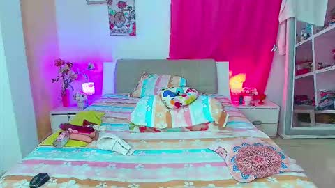 Snapshot of kendra_love31 chatting on 2, 3, 2026 kendra_love31 online show from 2, 3, 2026