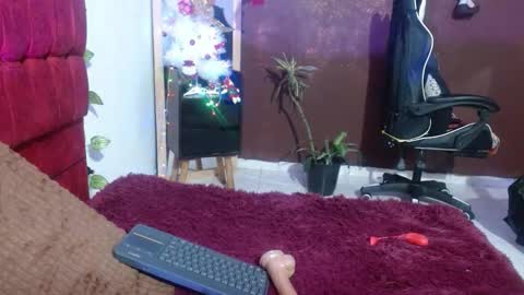 Snapshot of kendra_lust_69 chatting on 19, 11, 2025 kendra_lust_69 online show from 19, 11, 2025