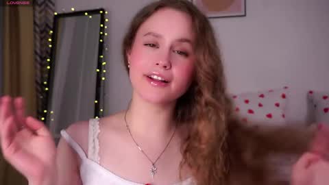 Kira online show from 11, 4, 2026