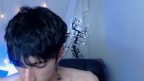 Snapshot of kenny__hot chatting on 5, 12, 2024 kenny online show from 5, 12, 2024