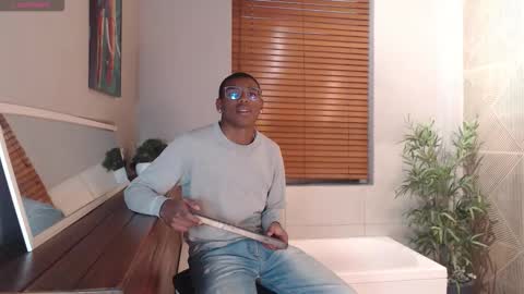 Snapshot of kenny_thompson_ chatting on 25, 2, 2026 Kenny Thompson online show from 25, 2, 2026