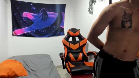 Snapshot of kenshi_roa chatting on 8, 10, 2025 kenshi_roa online show from 8, 10, 2025