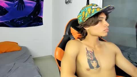 Snapshot of kenshi_roa chatting on 14, 10, 2025 kenshi_roa online show from 14, 10, 2025