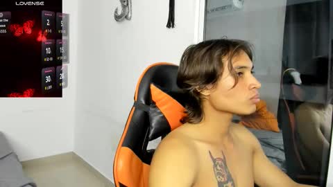 Snapshot of kenshi_roa chatting on 15, 10, 2025 kenshi_roa online show from 15, 10, 2025