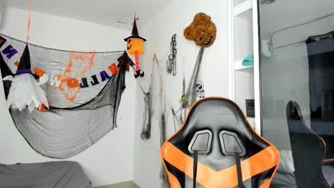 Snapshot of kenshi_roa chatting on 14, 11, 2025 kenshi_roa online show from 14, 11, 2025