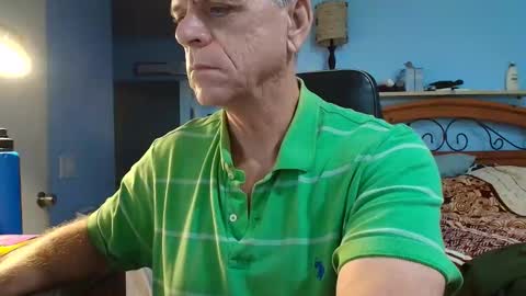 Snapshot of kent_ham chatting on 17, 10, 2025 kent_ham online show from 17, 10, 2025