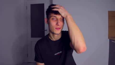 Snapshot of kenter_parker chatting on 23, 11, 2025 Peter online show from 23, 11, 2025