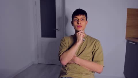 Snapshot of kenter_parker chatting on 30, 11, 2025 Peter online show from 30, 11, 2025