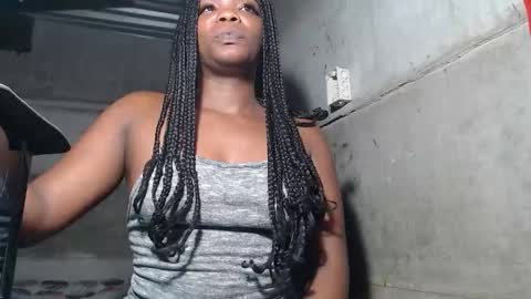 Snapshot of kenya_agux chatting on 22, 10, 2025 CHOQUITO online show from 22, 10, 2025
